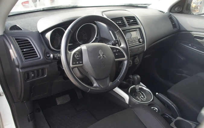 Mitsubishi Outlander cena 56000 przebieg: 41100, rok produkcji 2014 z Myślenice małe 211